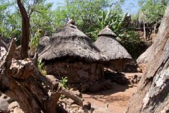 konso-008