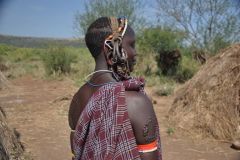 Mursi - Girl with body scarification
